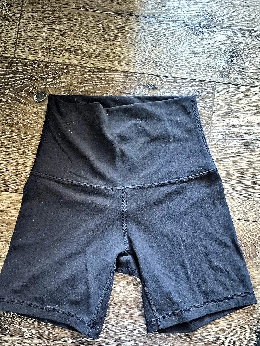 lululemon Align High-Rise Short 6" Black Bike Shorts Size 4